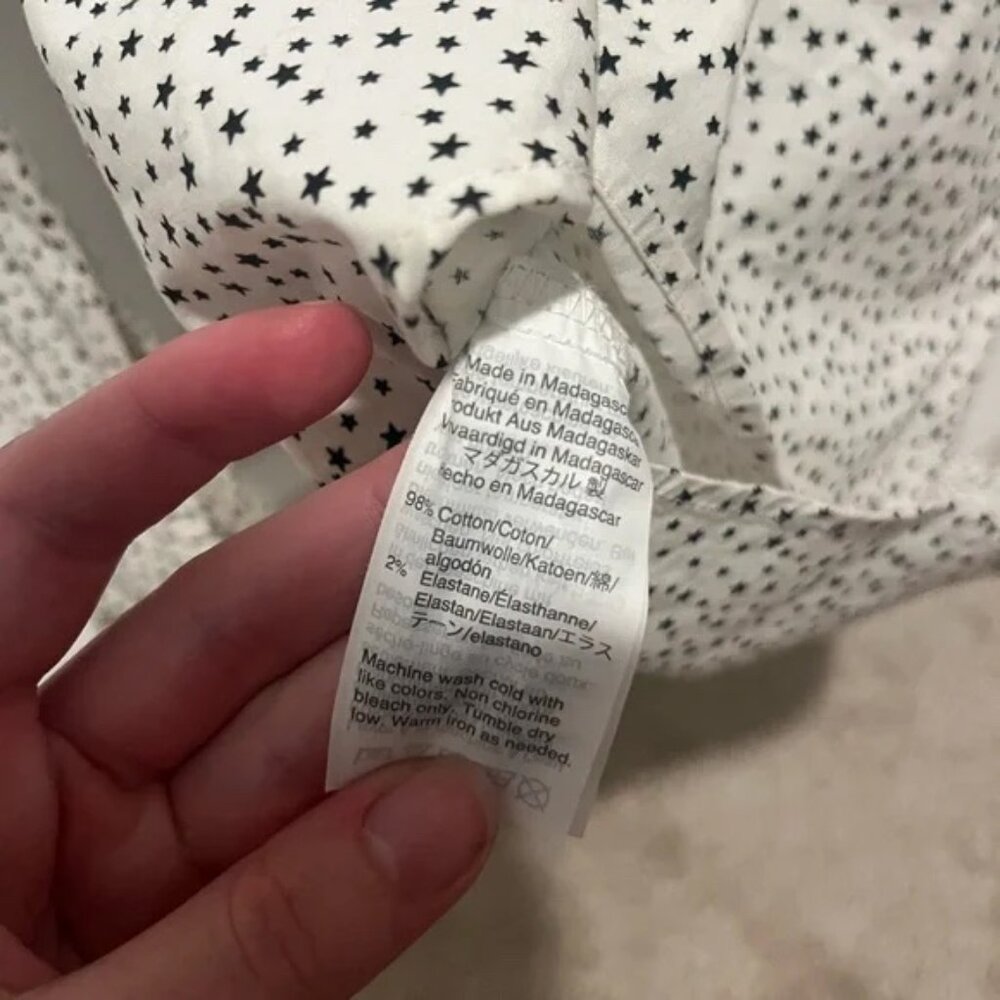 FLASH SALE! 🤍 J. Crew Button Down Shirt! - Picture 6 of 7